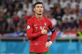又是奥利弗！曾是拉师傅“千里护球”VAR，今日吹哈兰德进球有效